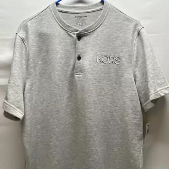 Michael Kors Men's Short Sleeve Henley T-shirt Size Large Athletic Heather NWT - Picture 2 of 10